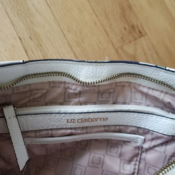 Liz Clairborne Floral Purse - Picture 3 of 5